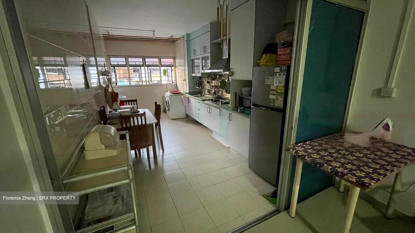 Blk 157 Bukit Batok Street 11 (Bukit Batok), HDB 3 Rooms #559299081
